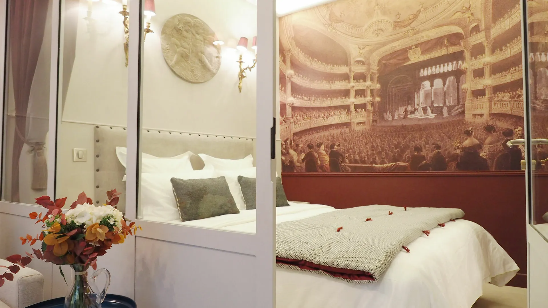 Hotel Apartment Palais Royal Chicsuites Paris