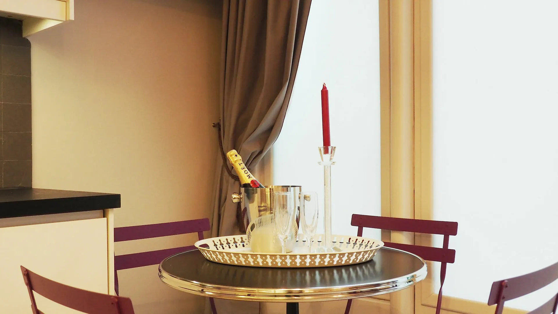 Apartment Palais Royal Chicsuites Paris 0*,